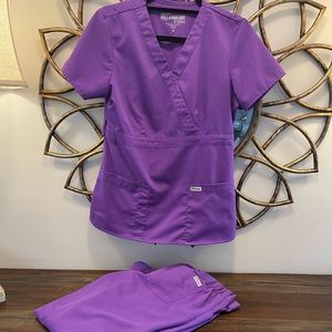Grey’s Anatomy scrubs set